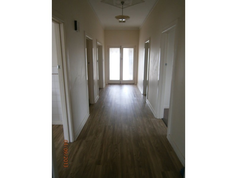 2 Garson Avenue, Croydon Park SA 5008