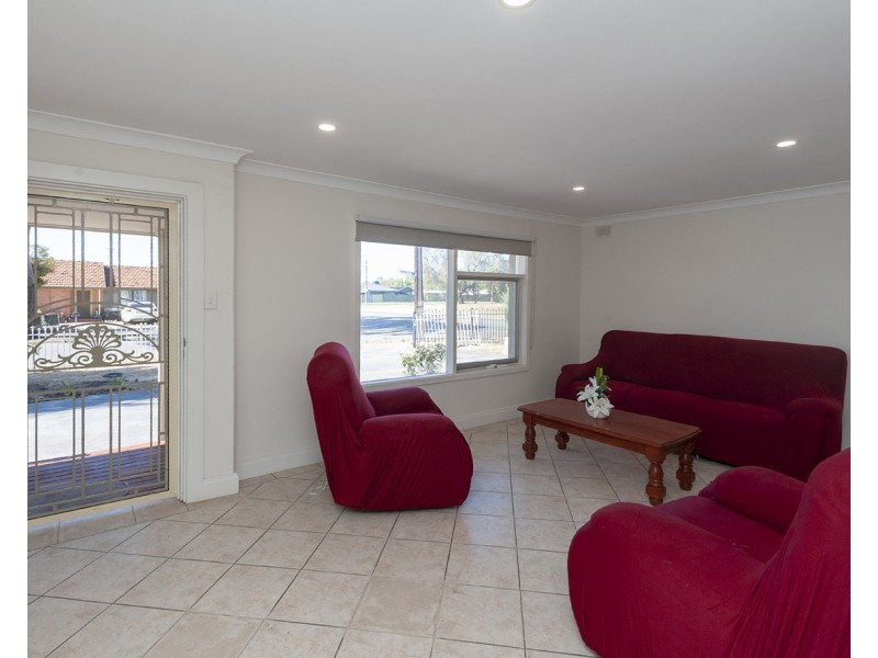 1 Yirra Crescent, Ingle Farm SA 5098