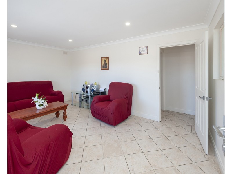 1 Yirra Crescent, Ingle Farm SA 5098