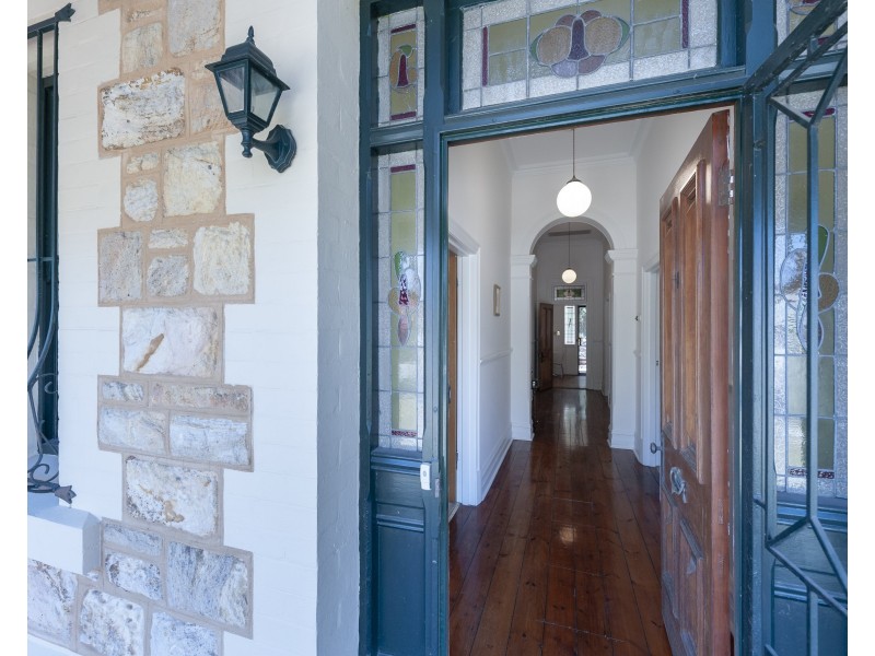 23 Airlie Ave, Prospect SA 5082