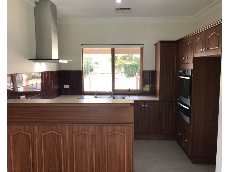 12 Brooke Street, Broadview SA 5083