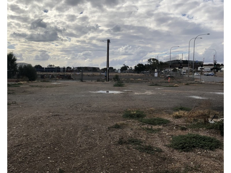 22-24 Railway Tce, Wingfield SA 5013