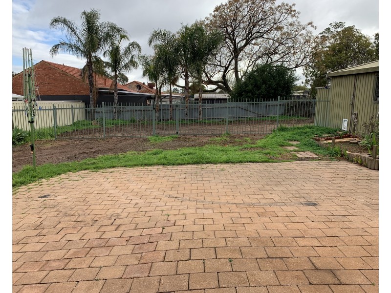 64 Lionel Avenue, Blair Athol SA 5084