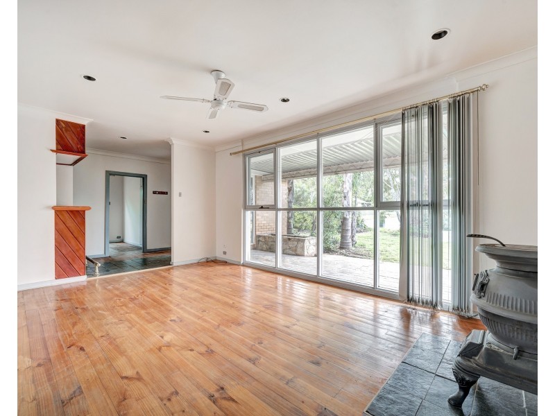 21 Boronia Ave, Salisbury East SA 5109