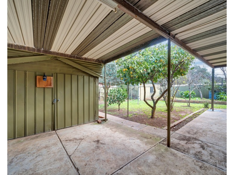 21 Boronia Ave, Salisbury East SA 5109