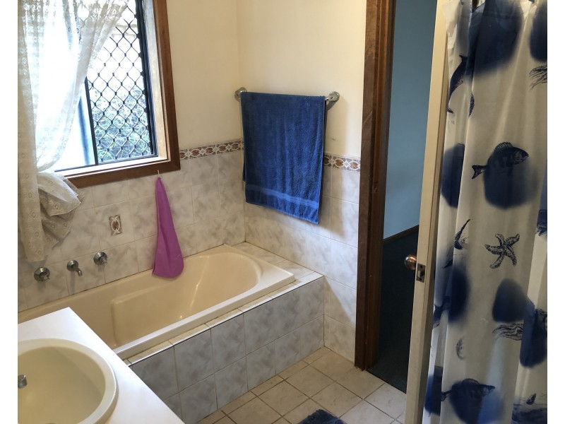 3 Lauren Drive, Paralowie SA 5108