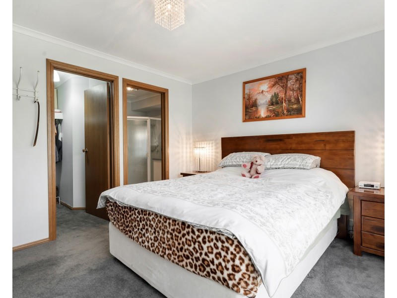 62 Noya Ave, Modbury Heights SA 5092