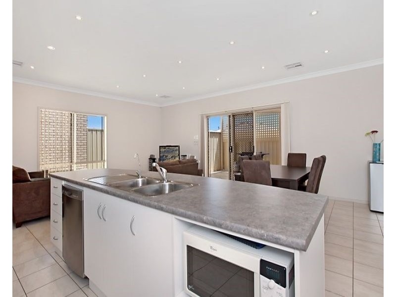 34 Lavinia Street, Athol Park SA 5012