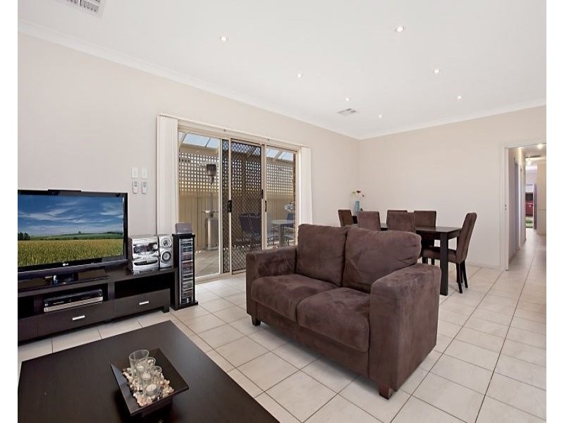 34 Lavinia Street, Athol Park SA 5012