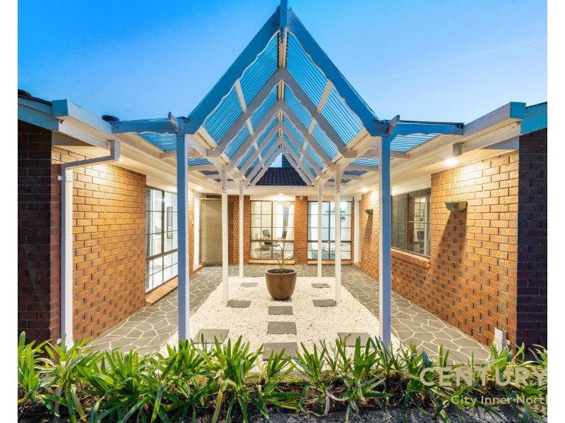 9 Grasslands Court, Wynn Vale SA 5127