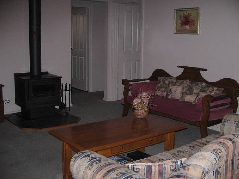 48 MONTEBELLO DRIVE, Mount Gambier SA 5290