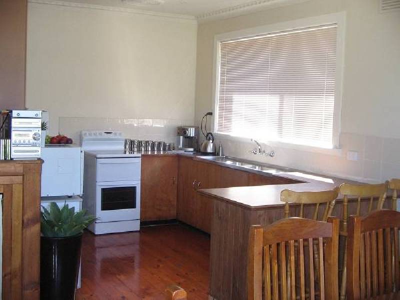 67 CROUCH STREET NORTH, Mount Gambier SA 5290