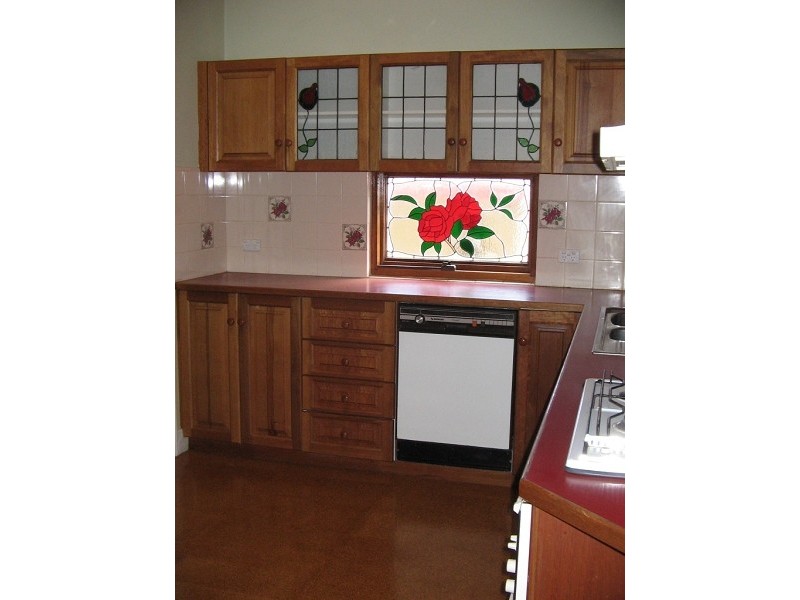 17 GWENDOLINE STREET, Mount Gambier SA 5290