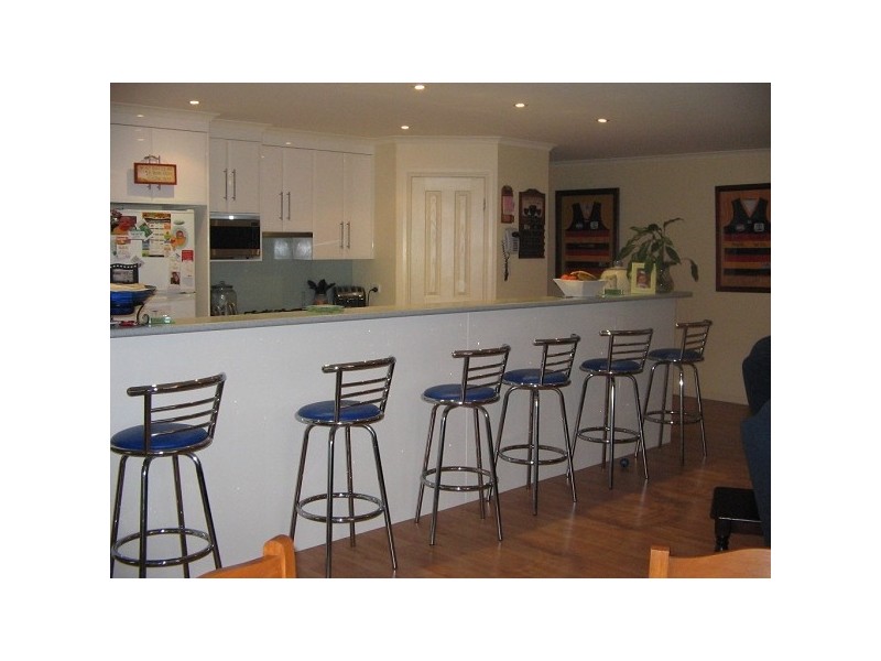 19 TURNBULL DRIVE, Mount Gambier SA 5290