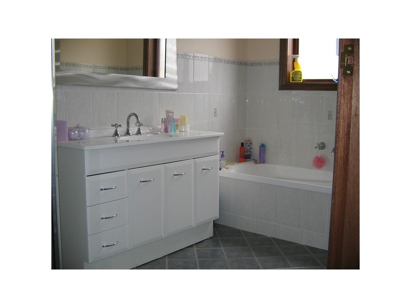 14 MARLOW COURT, Mount Gambier SA 5290