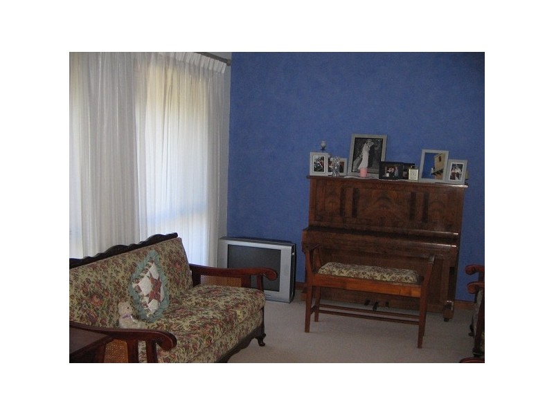 17 DAMPIER COURT, Mount Gambier SA 5290