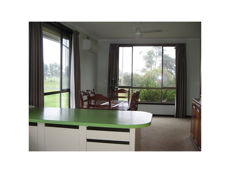 142 LANG STREET, Dartmoor VIC 3304