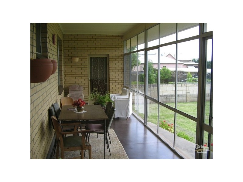 3 Gwendoline Street, Mount Gambier SA 5290