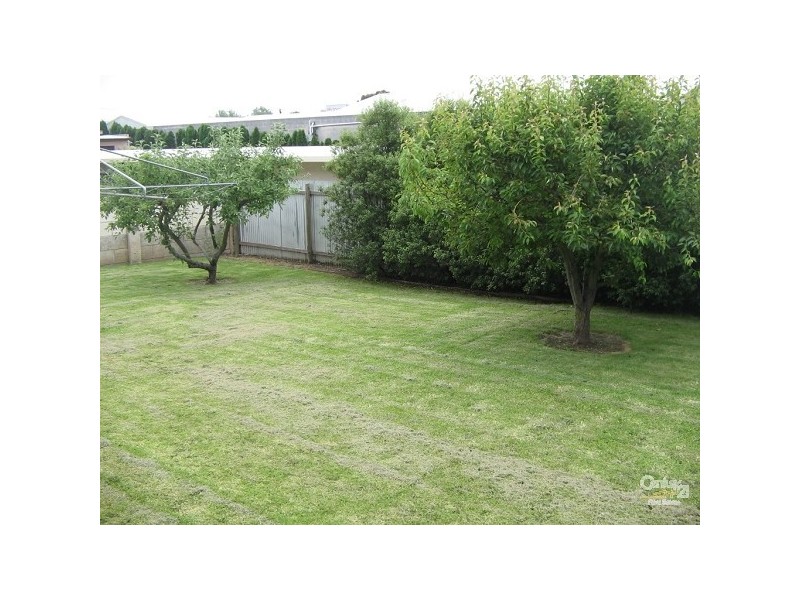 3 Gwendoline Street, Mount Gambier SA 5290