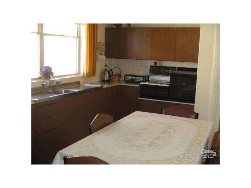 8 Brownes Road, Mount Gambier SA 5290