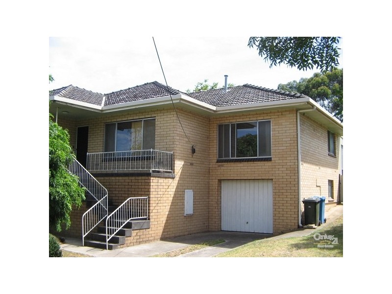 16 Sinclair Street, Mount Gambier SA 5290