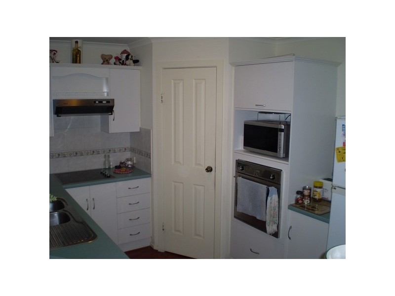 37 Harvey Avenue, Walkley Heights SA 5098