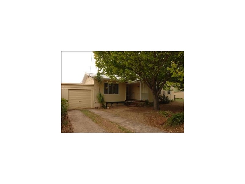 3 Alton Avenue, Gilles Plains SA 5086