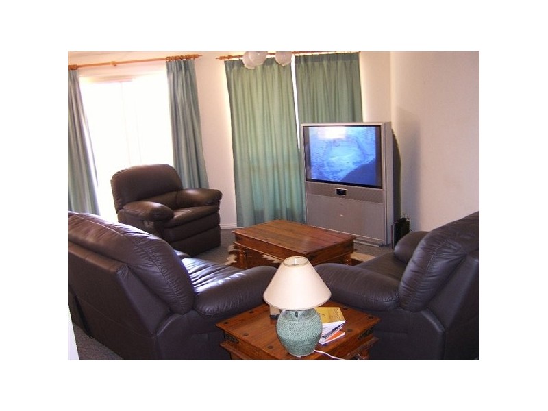 20 HAMPTON DRIVE, Oakden SA 5086