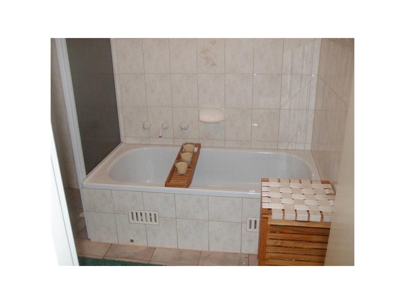 26 Goodwin Court, Para Hills SA 5096