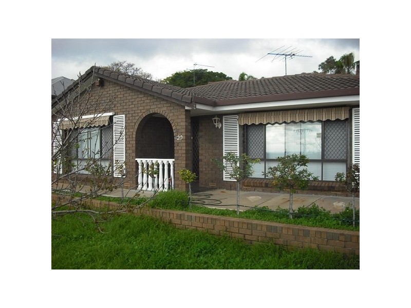 20 Robert Court, Para Hills SA 5096