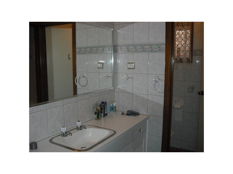 20 Robert Court, Para Hills SA 5096