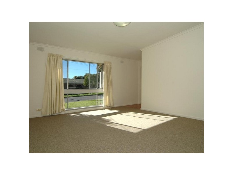 2/51 Nelson Road, Valley View SA 5093
