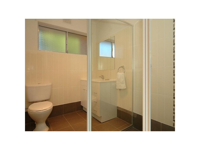 2/51 Nelson Road, Valley View SA 5093