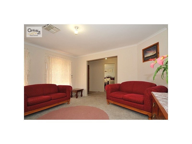 6 Lakeside Drive, Paralowie SA 5108