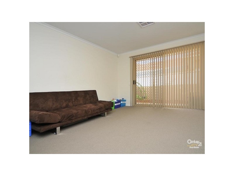 13 Banff St, Burton SA 5110