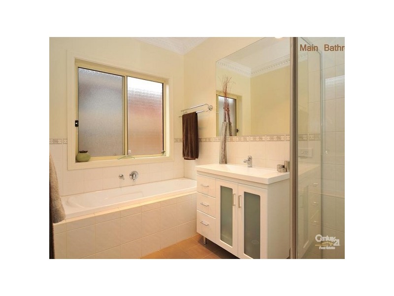 40 Redward Avenue, Greenacres SA 5086