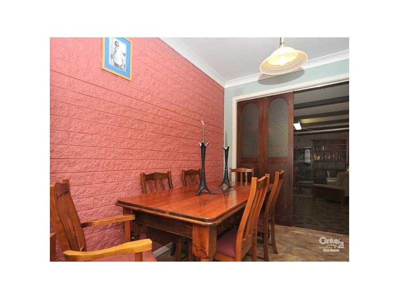 8 Cheltenham Crescent, Salisbury East SA 5109