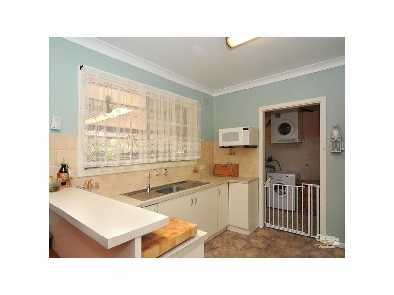 8 Cheltenham Crescent, Salisbury East SA 5109