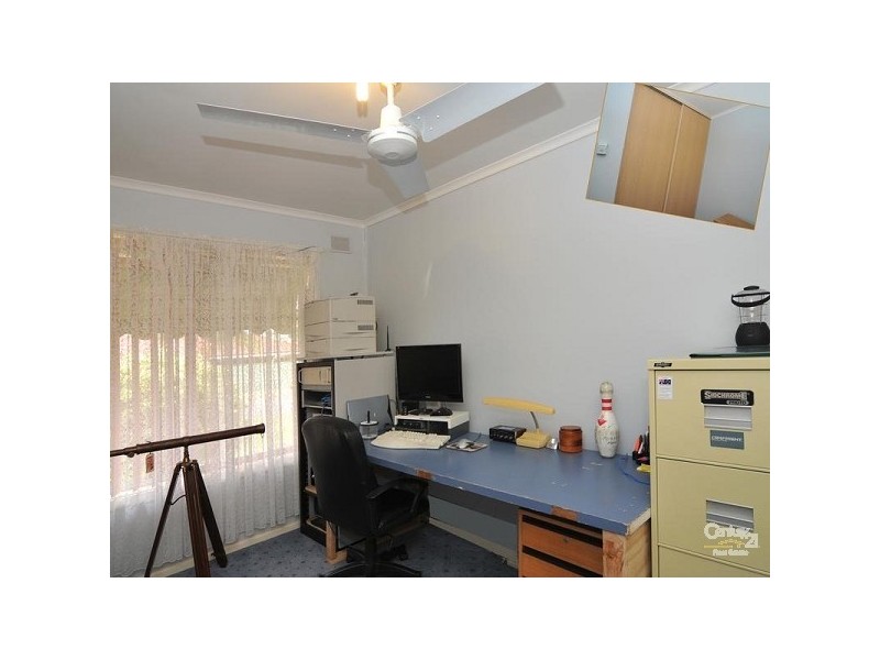 8 Cheltenham Crescent, Salisbury East SA 5109