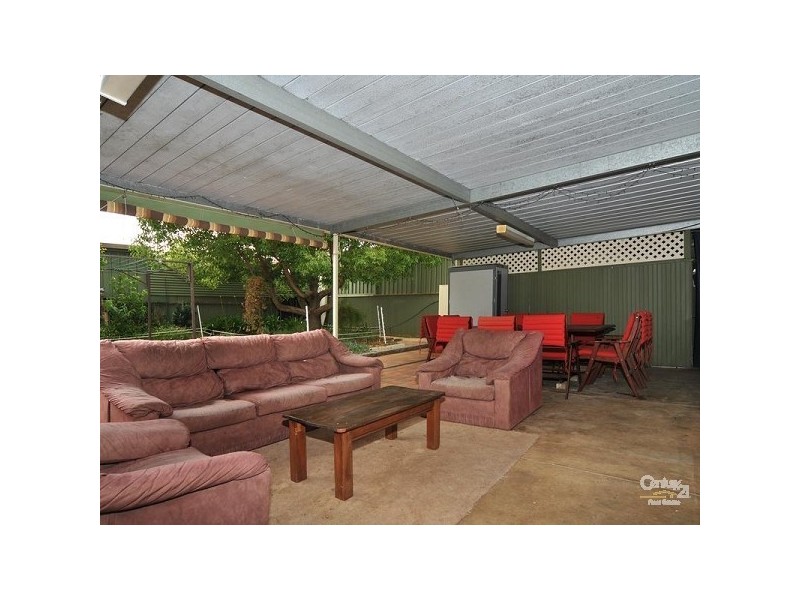 8 Cheltenham Crescent, Salisbury East SA 5109