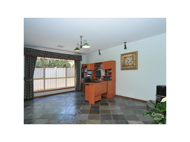 18 Taylor Street, Modbury Heights SA 5092