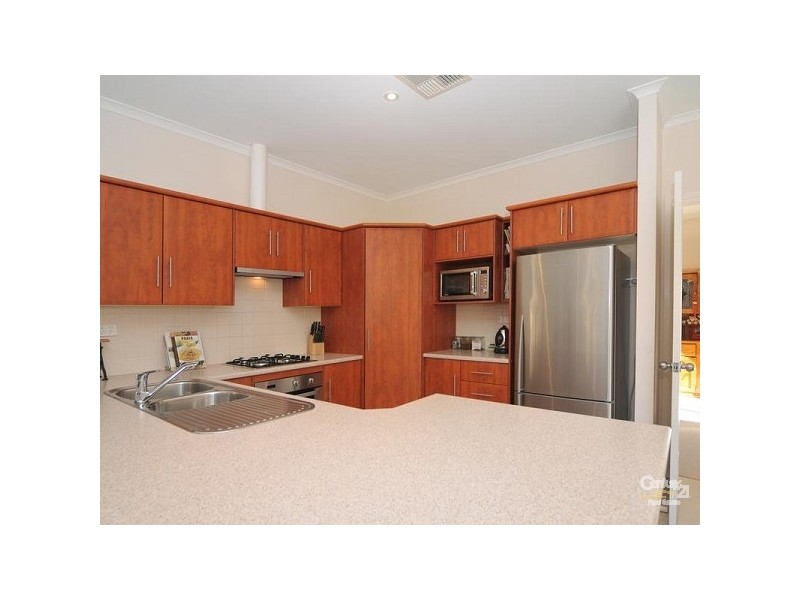 7 Nobel Court, Highbury SA 5089