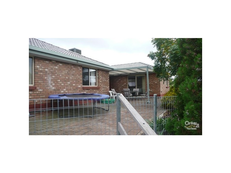 2 Reseda Court, Wynn Vale SA 5127