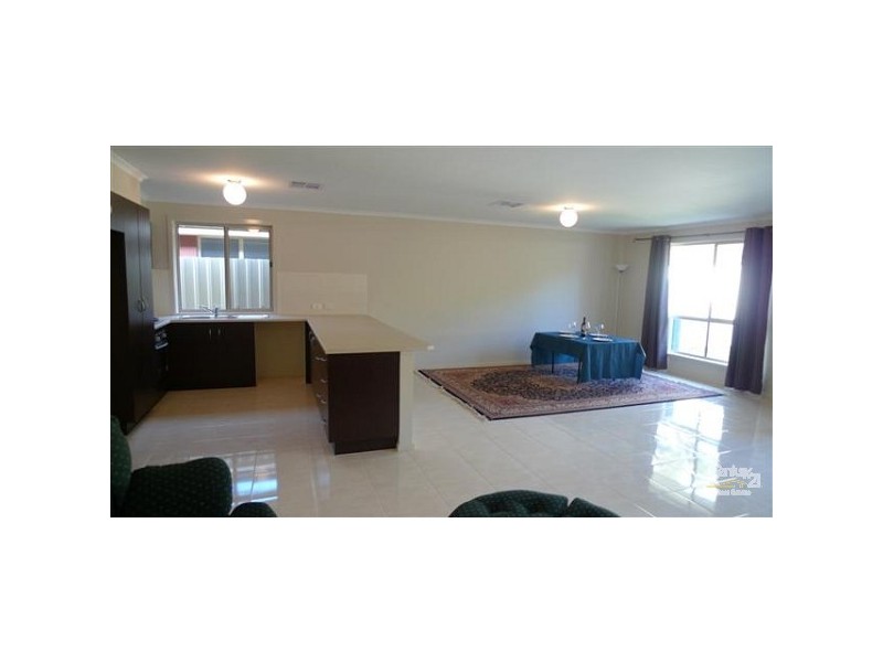 7 Faehse Street, Modbury SA 5092