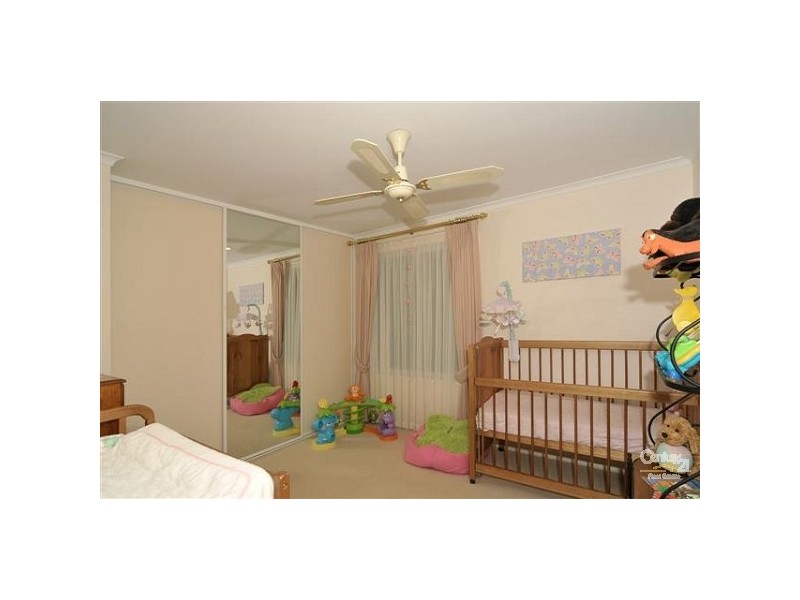 2 Heddle Court, Greenwith SA 5125