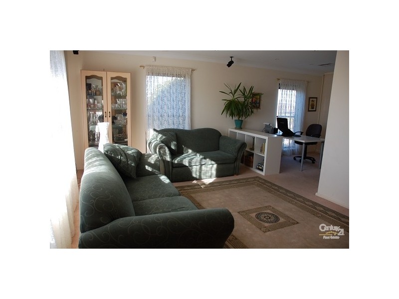 22 Anthony Road, Para Vista SA 5093