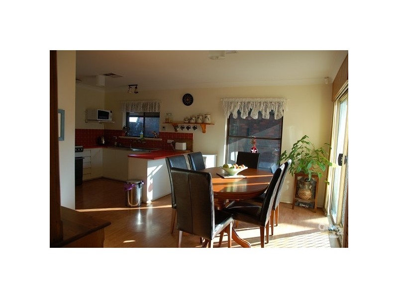 22 Anthony Road, Para Vista SA 5093