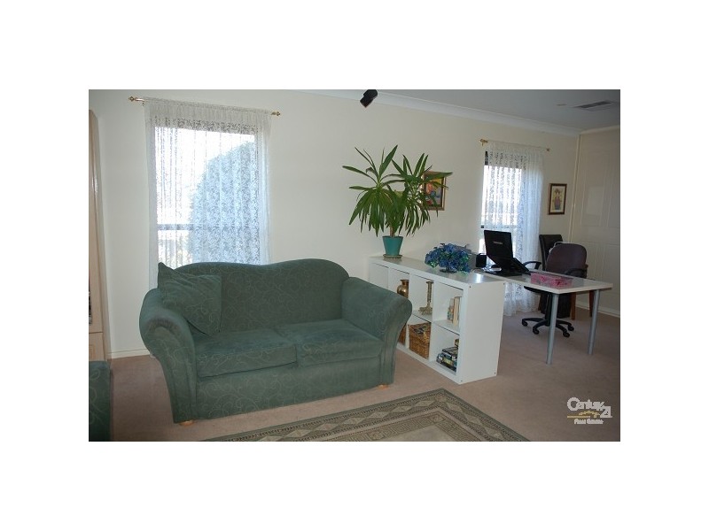 22 Anthony Road, Para Vista SA 5093