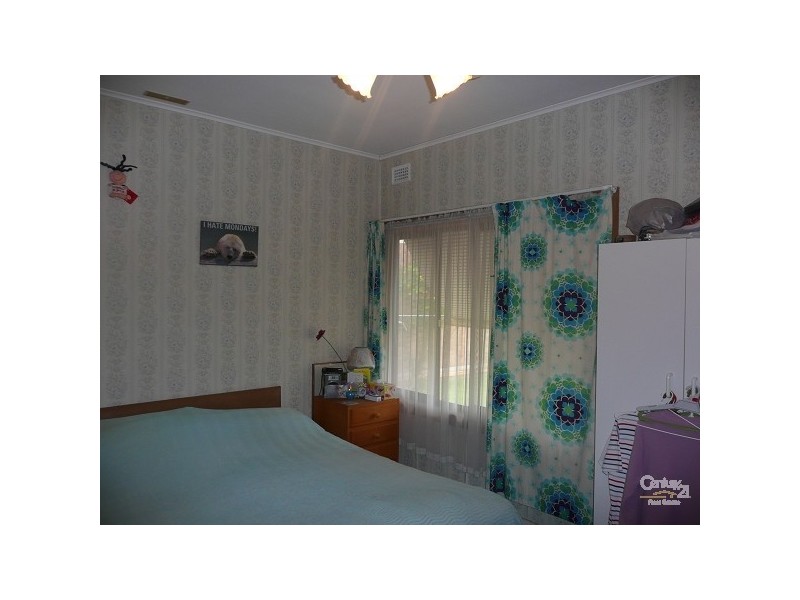 15 Westralia Street, Greenacres SA 5086