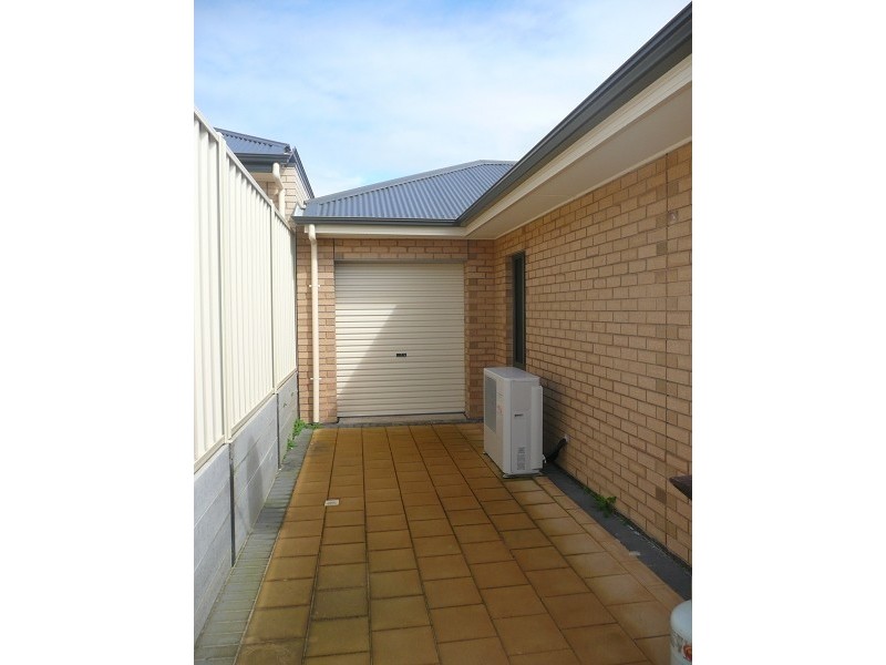 6/4 Baudin Place, Fairview Park SA 5126